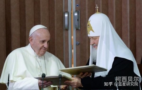 英国老妇裸体照英国老妇裸体照揭秘，揭开尘封的历史与现实交织的神秘面纱