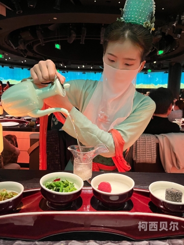 亚洲成人在线直播盛宴，探索沉浸式观影新体验