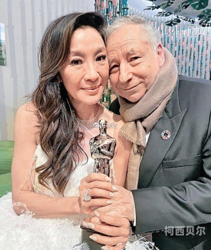 粉色网站成年人观看男女热逼粉色网站，揭秘成年人观看的热门内容——男女热逼的诱惑与界限